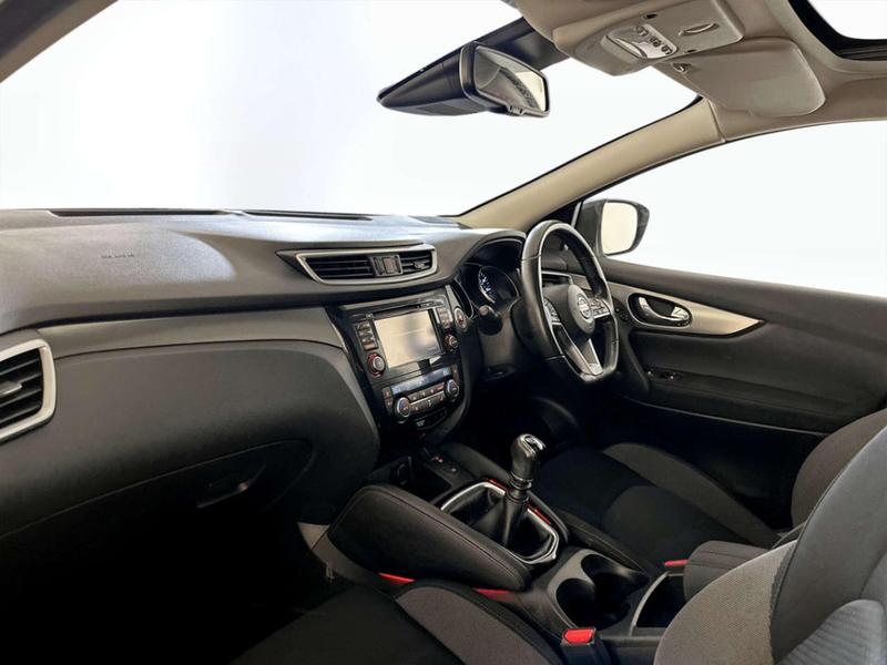 Used Nissan Qashqai 2018 for sale - 76862309: Photo 12