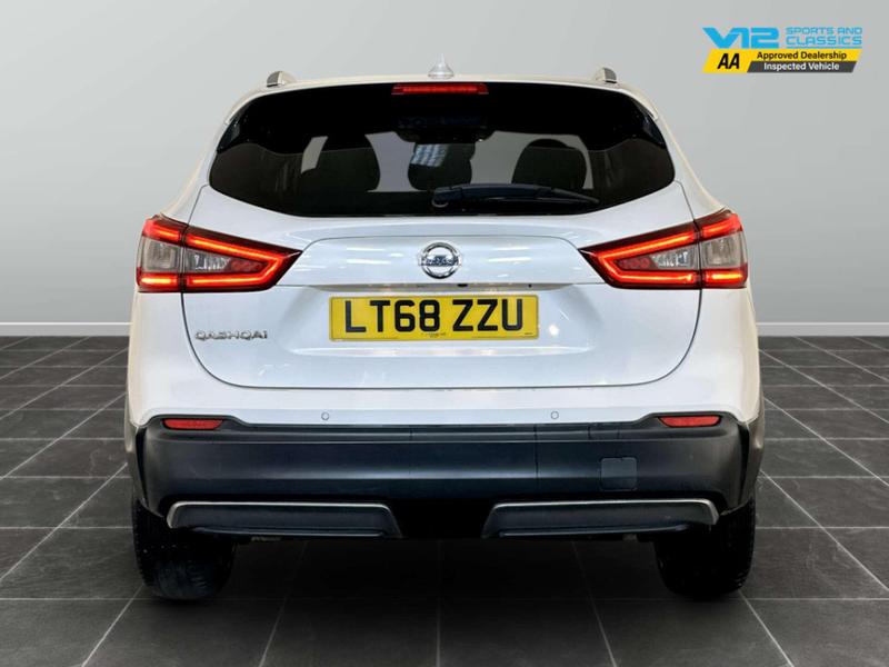 Used Nissan Qashqai 2018 for sale - 76862309: Photo 9