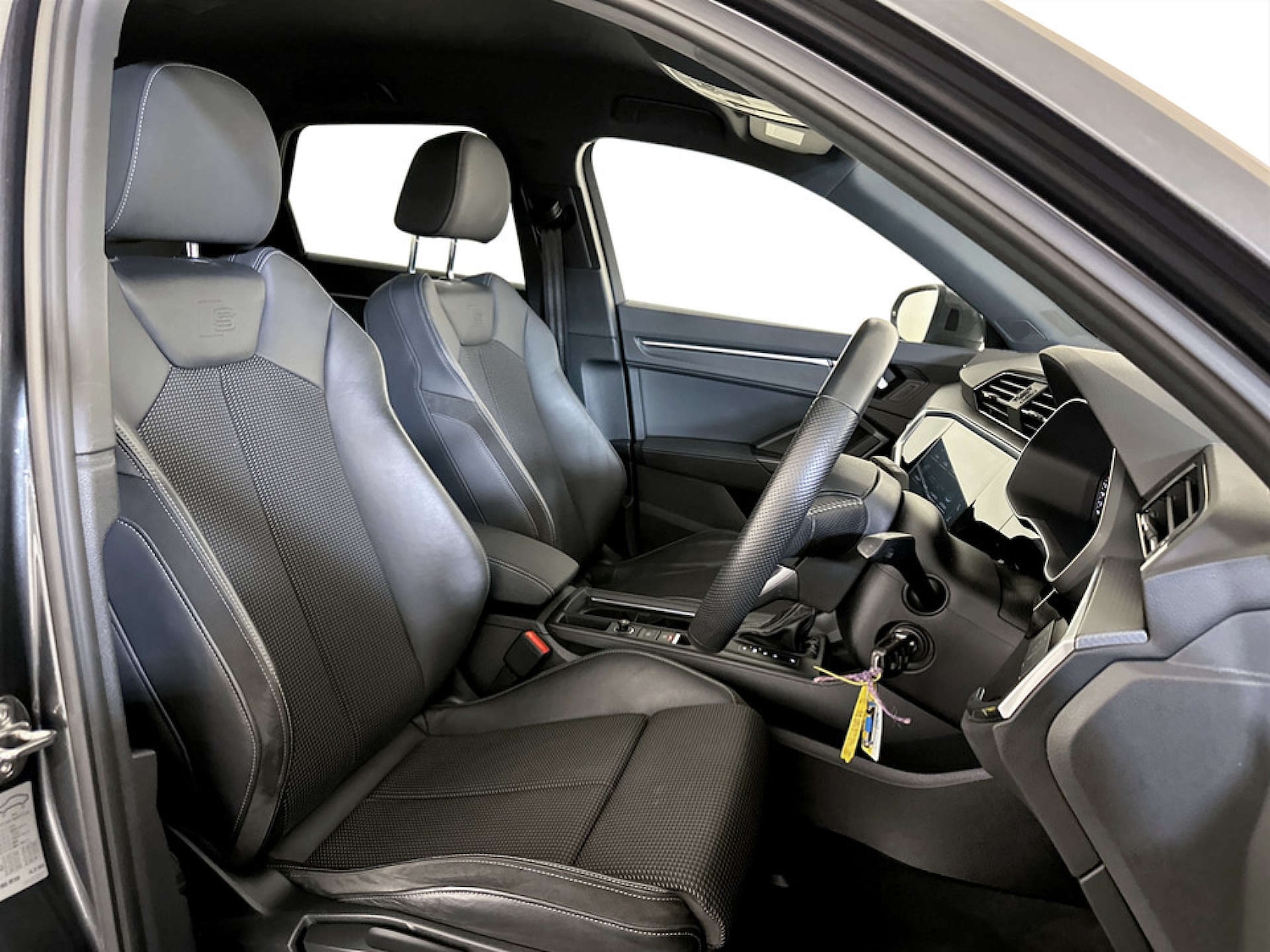 Used Audi Q3 2020 for sale - 77185894: Photo 13