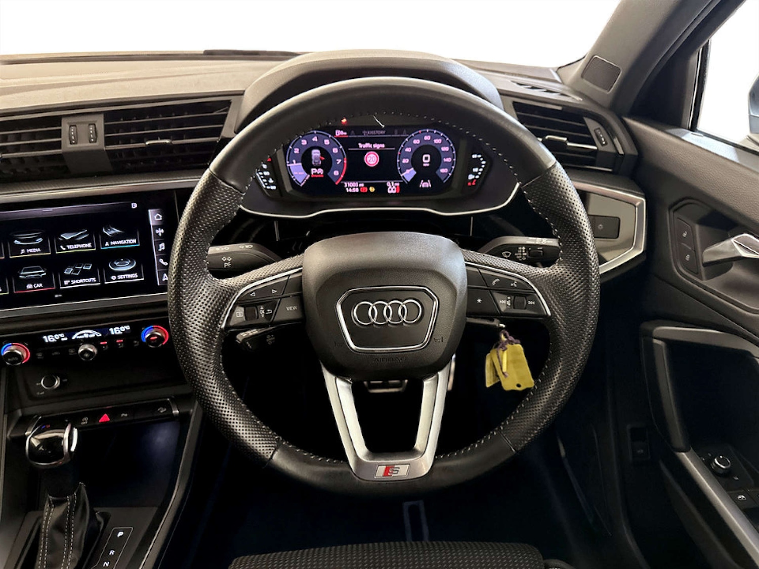 Used Audi Q3 2020 for sale - 77185894: Photo 17