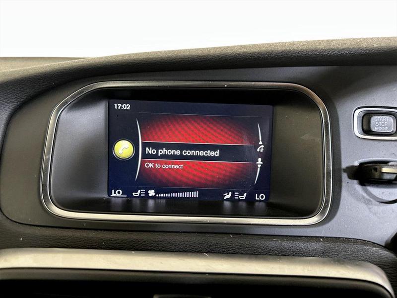 Used Volvo V40 2017 for sale - 76385100: Photo 22