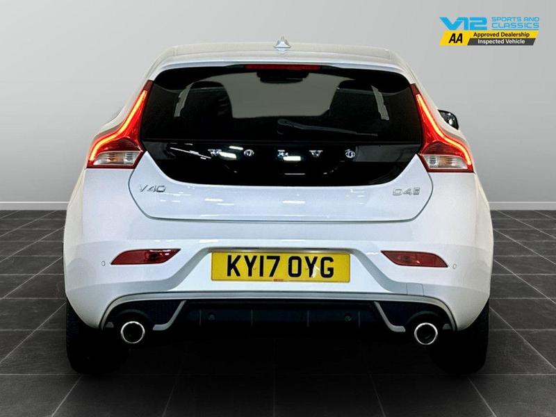 Used Volvo V40 2017 for sale - 76385100: Photo 9