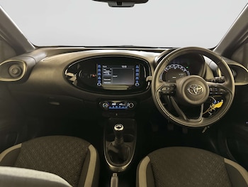 Used Toyota Aygo X 2022 for sale - 78167912: Photo