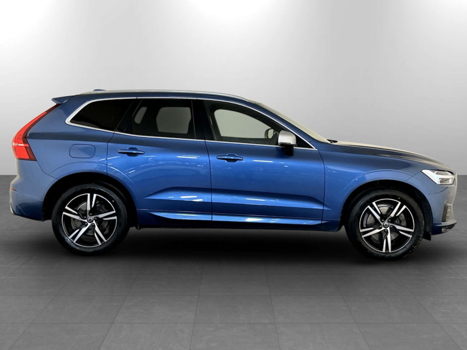 Used Volvo XC60 2017 for sale - 77667869: Photo 11