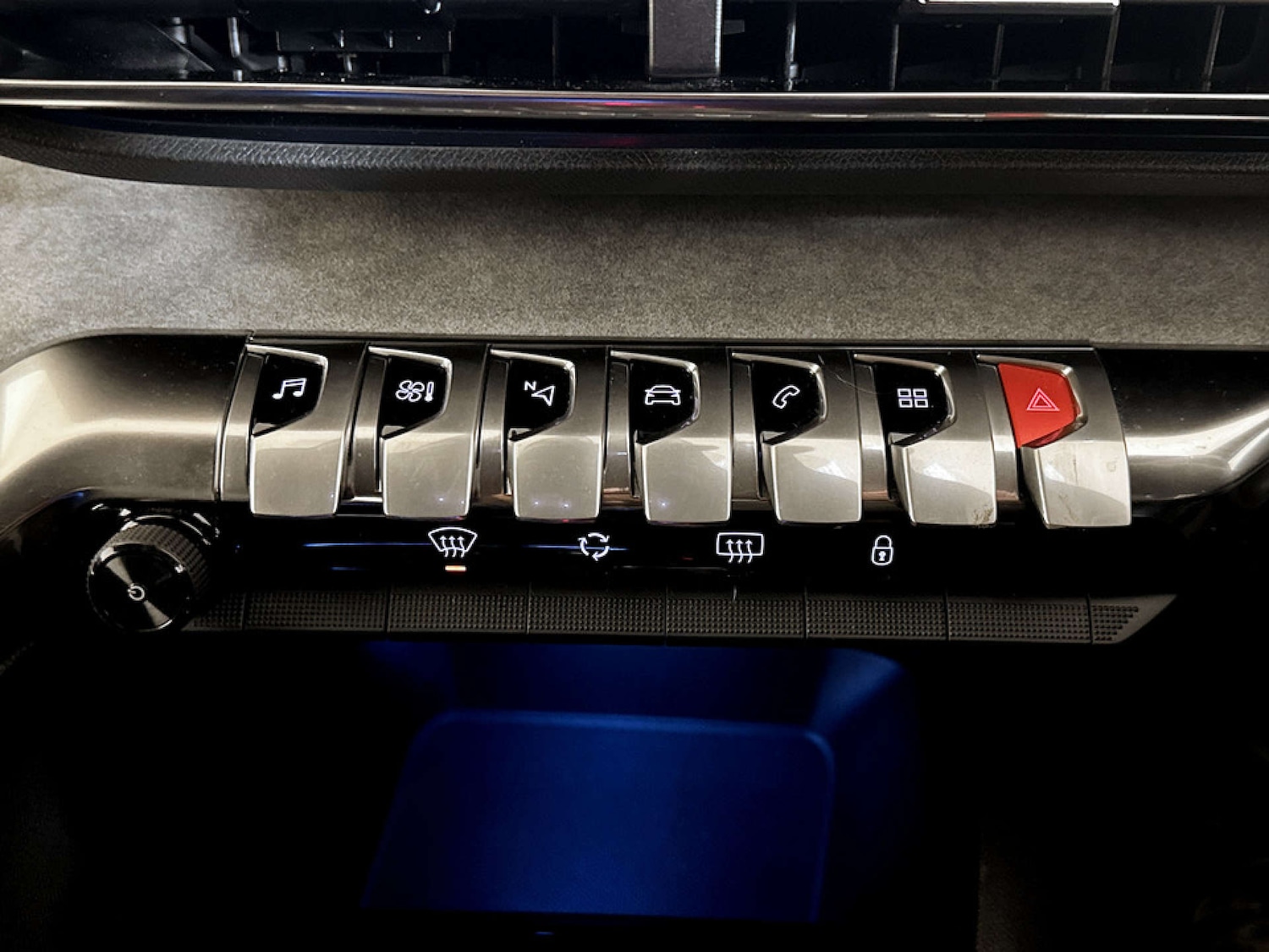 Used Peugeot 3008 2022 for sale - 77259116: Photo 25