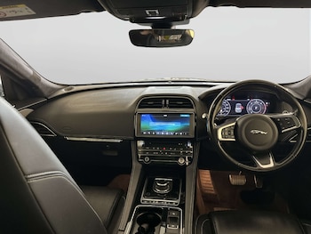 Used Jaguar F-Pace 2019 for sale - 78541035: Photo
