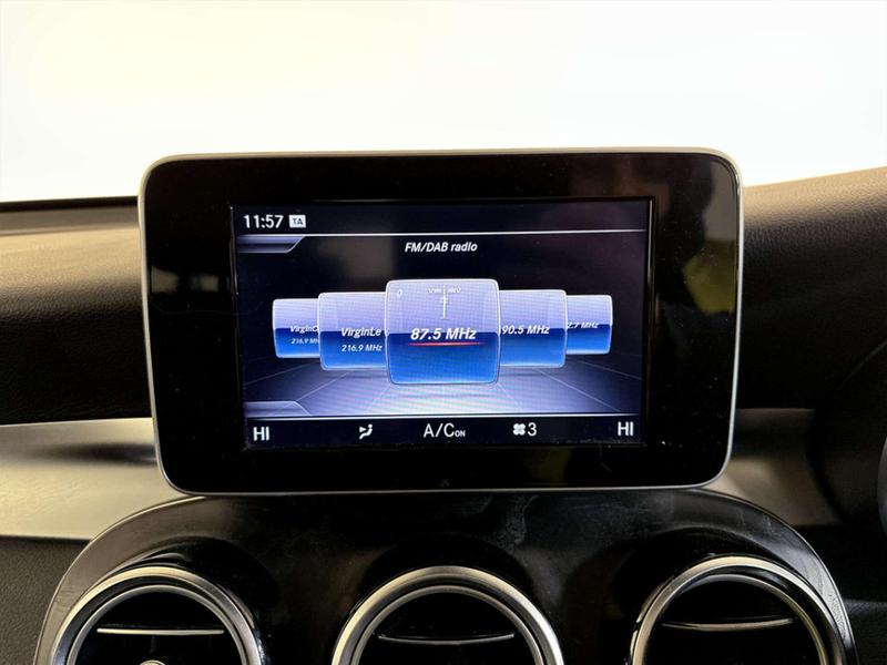 Used Mercedes-Benz GLC 2018 for sale - 76960890: Photo 27