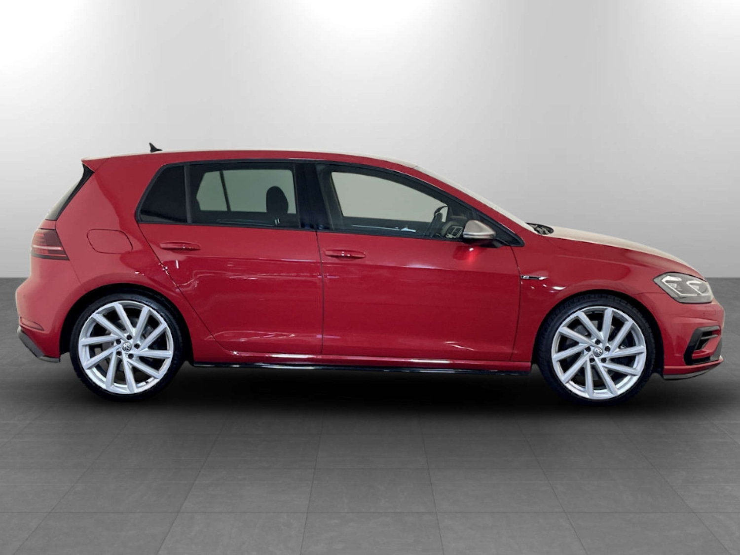 Used Volkswagen Golf 2020 for sale - 77185935: Photo 11