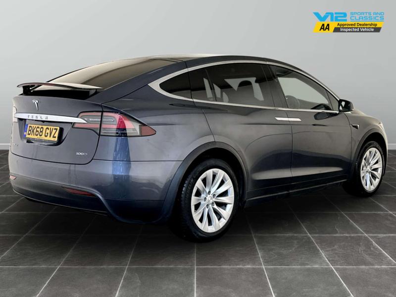Used Tesla Model X 2018 for sale - 76782211: Photo 10
