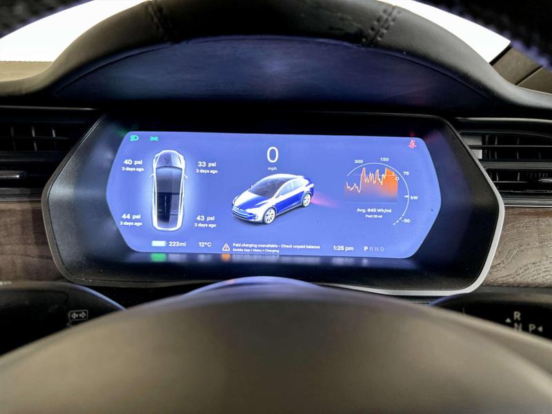 Used Tesla Model X 2018 for sale - 76782211: Photo 18