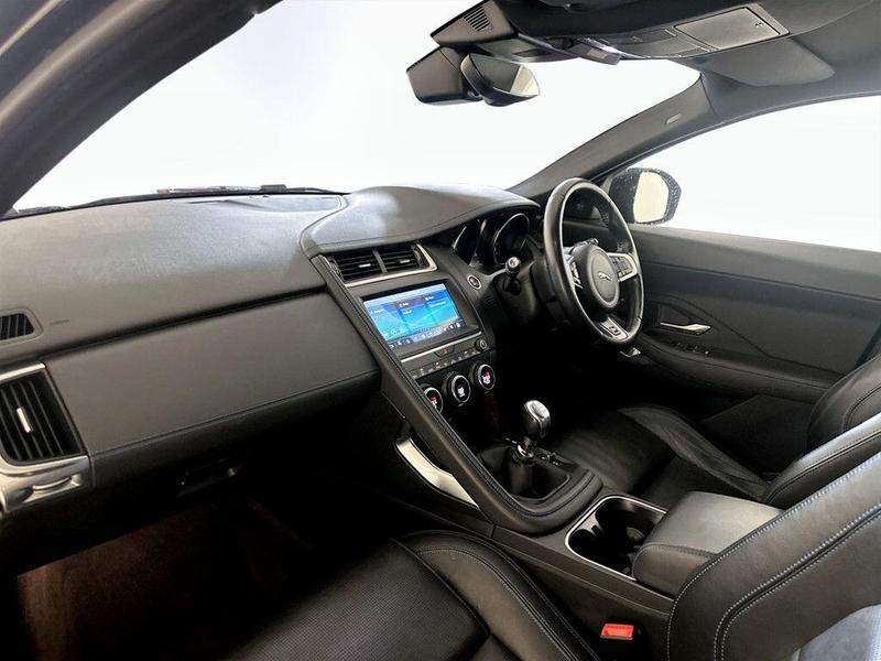 Used Jaguar E-Pace 2019 for sale - 76405266: Photo 12