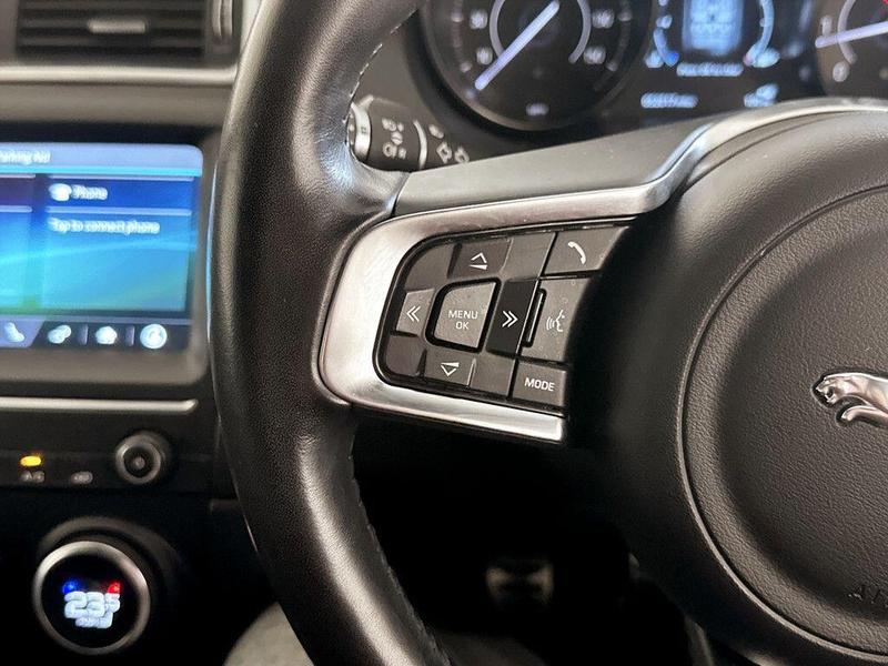 Used Jaguar E-Pace 2019 for sale - 76405266: Photo 17