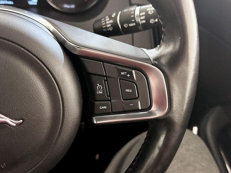 Used Jaguar E-Pace 2019 for sale - 76405266: Photo 19