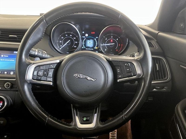Used Jaguar E-Pace 2020 for sale - 76332574: Photo 16