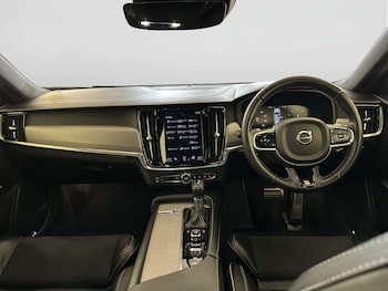 Used Volvo S90 2019 for sale - 78345114: Photo