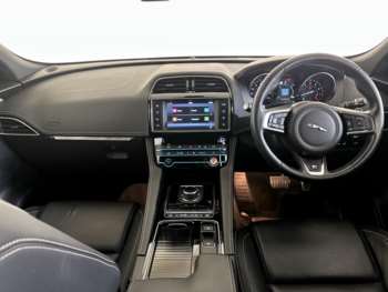 Used Jaguar F-Pace 2019 for sale - 74458355: Photo