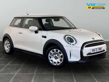 Used MINI Hatch 2021 for sale - 76825984: Photo