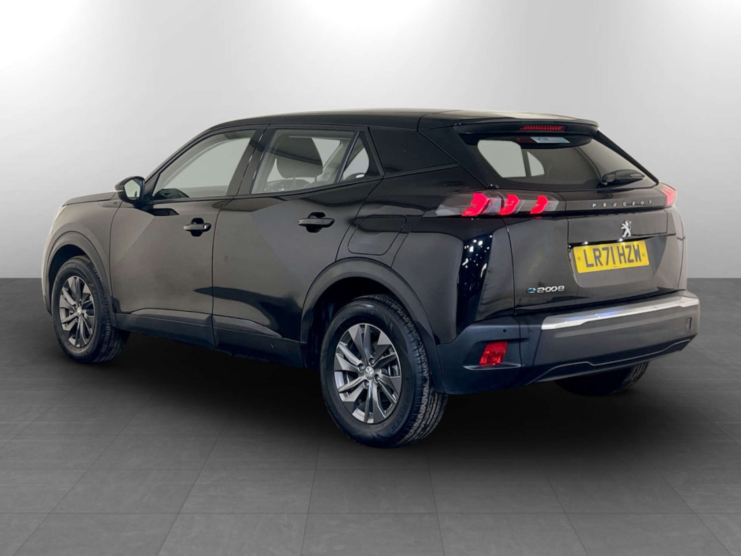 Used Peugeot 2008 2021 for sale - 77474643: Photo 7