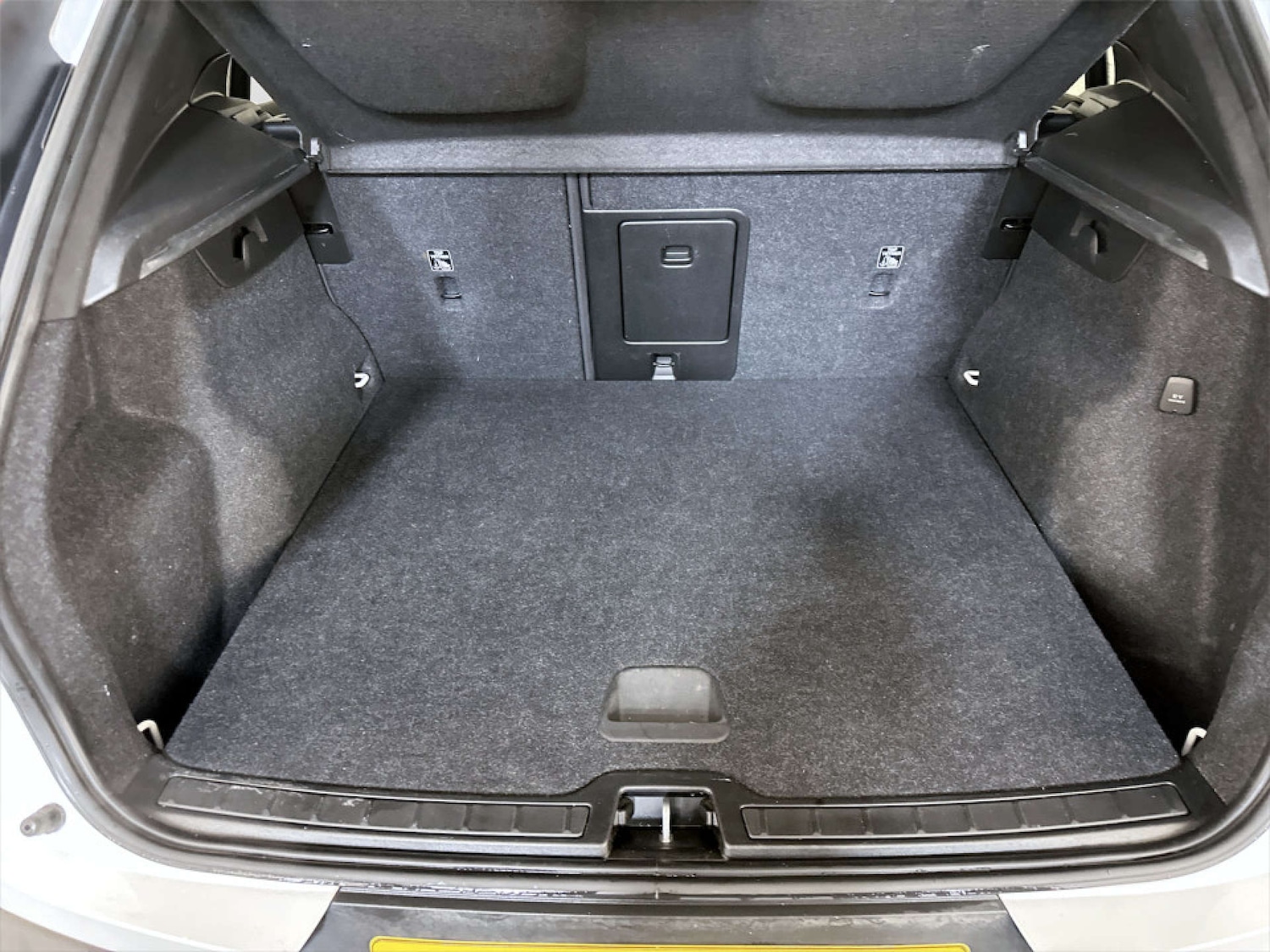 Used Volvo XC40 2021 for sale - 77207657: Photo 15