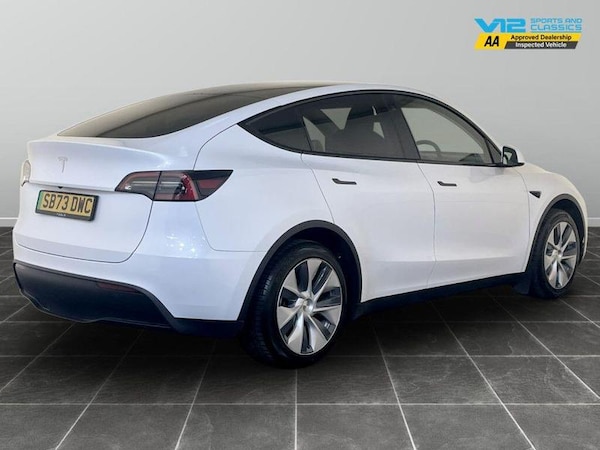 Used Tesla Model Y 2024 for sale - 76231025: Photo 10