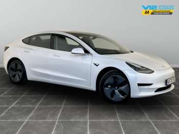 2020 (70) - Standard Plus 4dr Auto