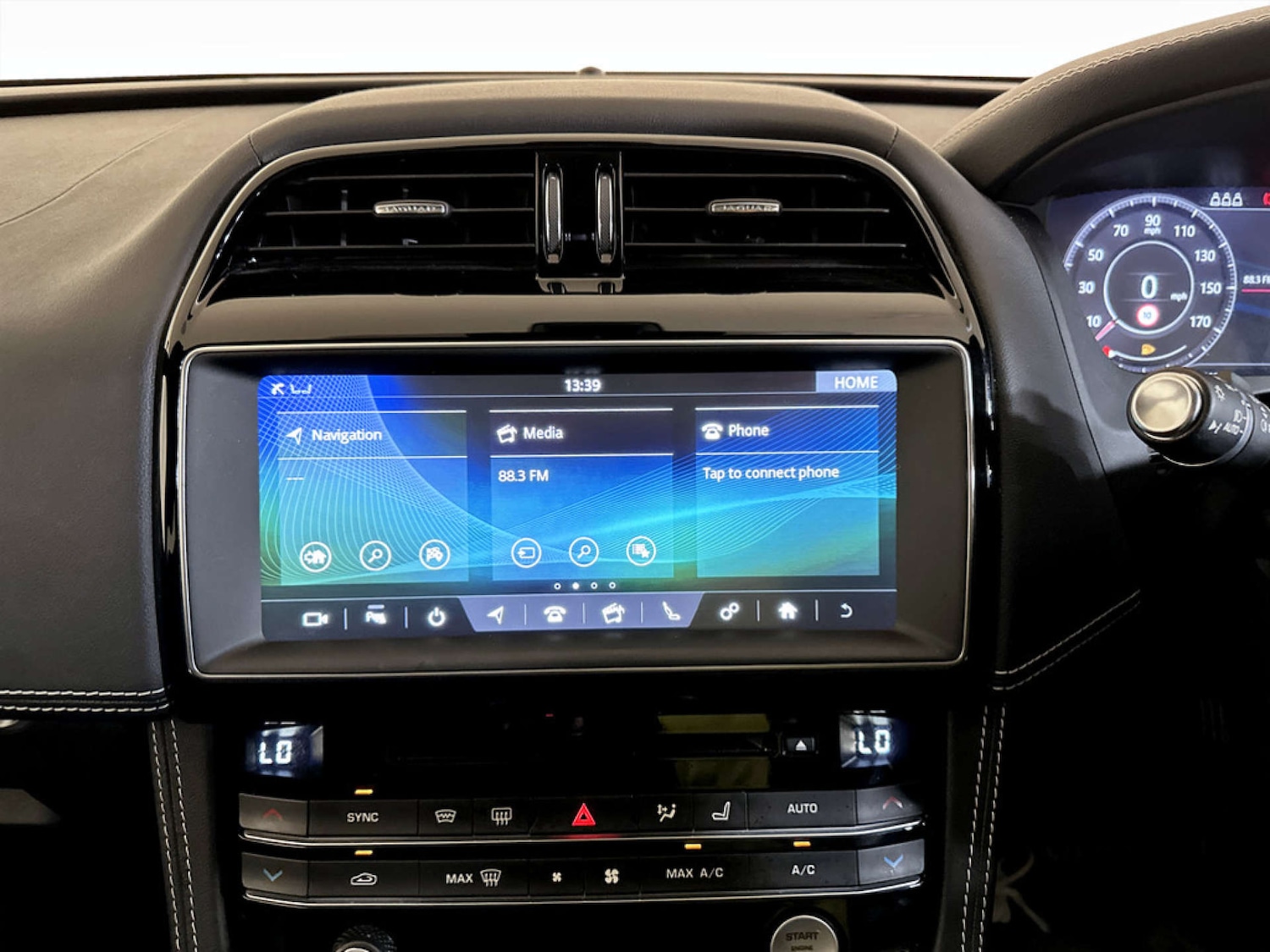 Used Jaguar F-Pace 2019 for sale - 77185788: Photo 23