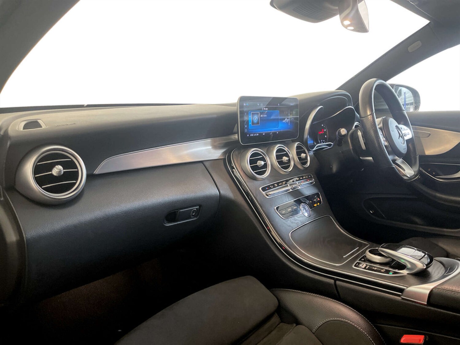 Used Mercedes-Benz C Class 2019 for sale - 77446348: Photo 12
