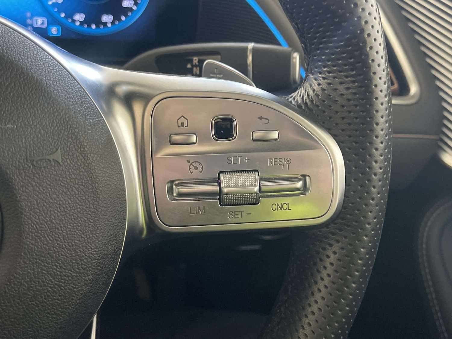 Used Mercedes-Benz EQC 2021 for sale - 77983796: Photo 20