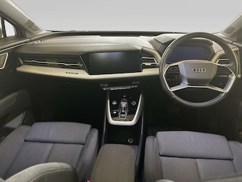 Used Audi Q4 e-tron 2023 for sale - 79274605: Photo