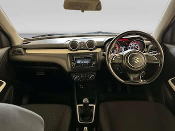 Used Suzuki Swift 2020 for sale - 79703263: Photo
