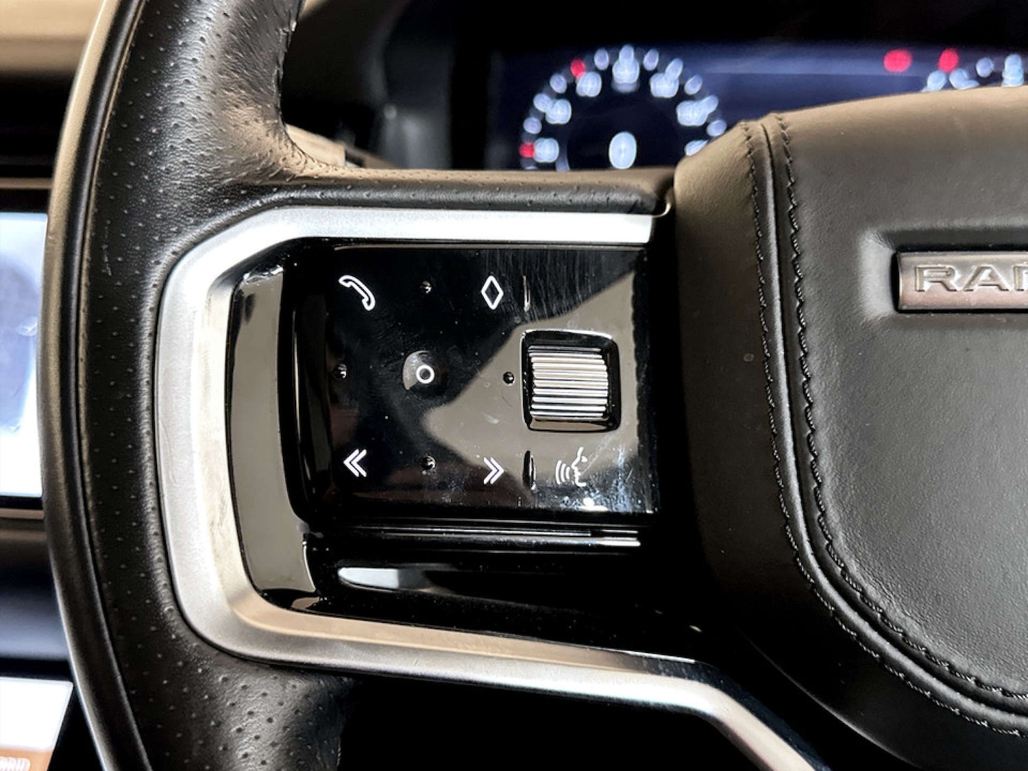 Used Land Rover Range Rover Evoque 2021 for sale - 77606727: Photo 17