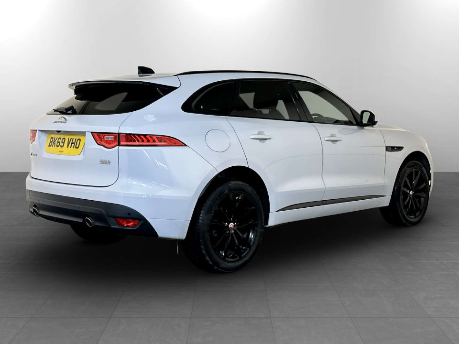 Used Jaguar F-Pace 2019 for sale - 77535144: Photo 10