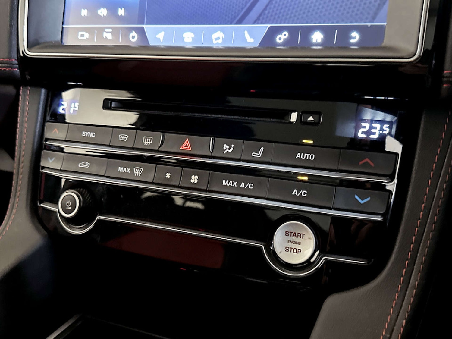 Used Jaguar F-Pace 2019 for sale - 77535144: Photo 25