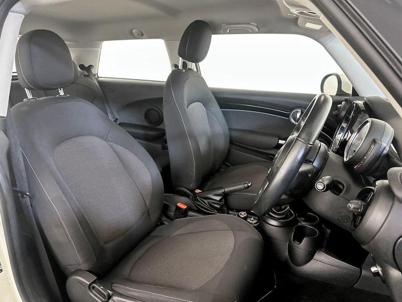 Used MINI Hatch 2021 for sale - 76504569: Photo 13