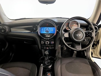 Used MINI Hatch 2021 for sale - 76504569: Photo