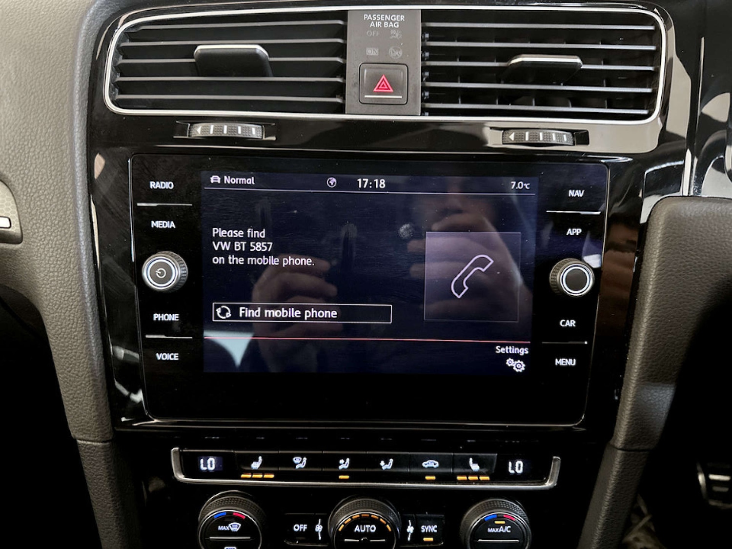 Used Volkswagen Golf 2017 for sale - 77221001: Photo 22