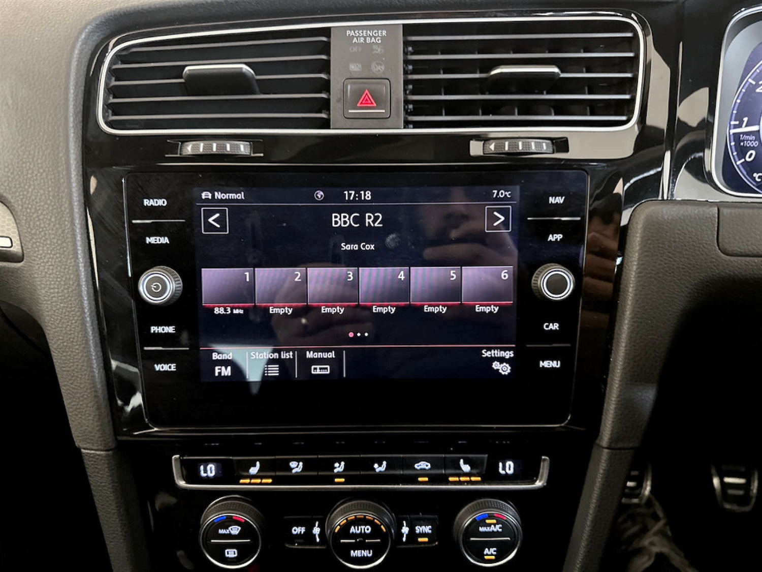 Used Volkswagen Golf 2017 for sale - 77221001: Photo 23