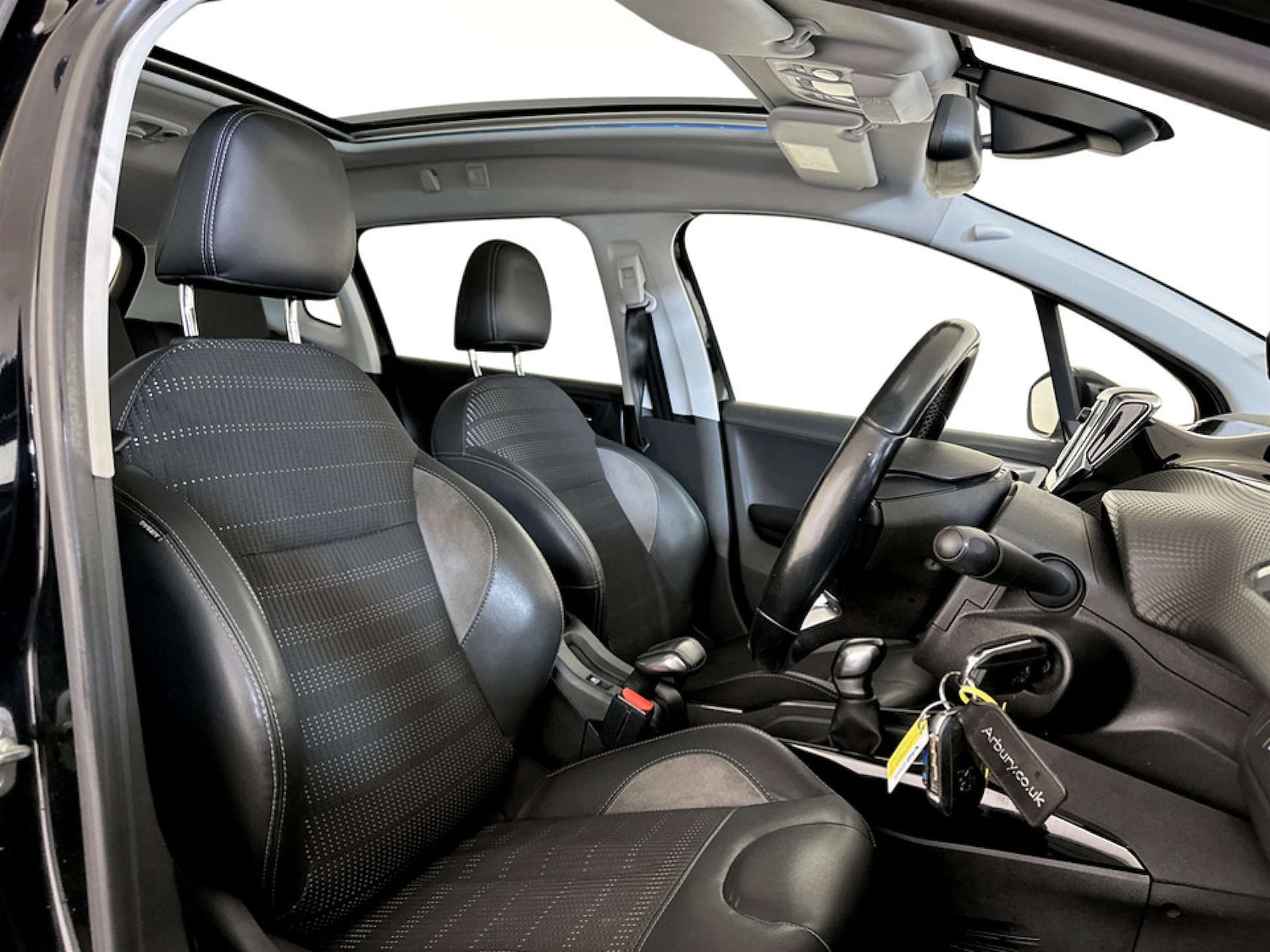 Used Peugeot 2008 2018 for sale - 77328559: Photo 13