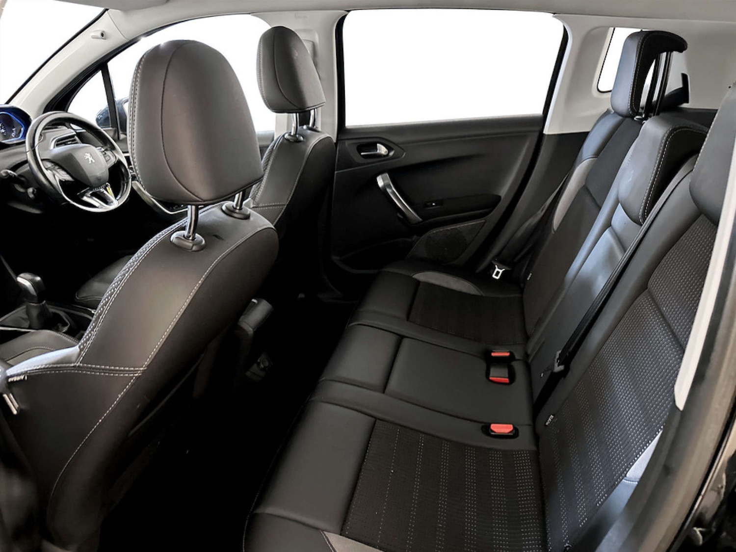 Used Peugeot 2008 2018 for sale - 77328559: Photo 14