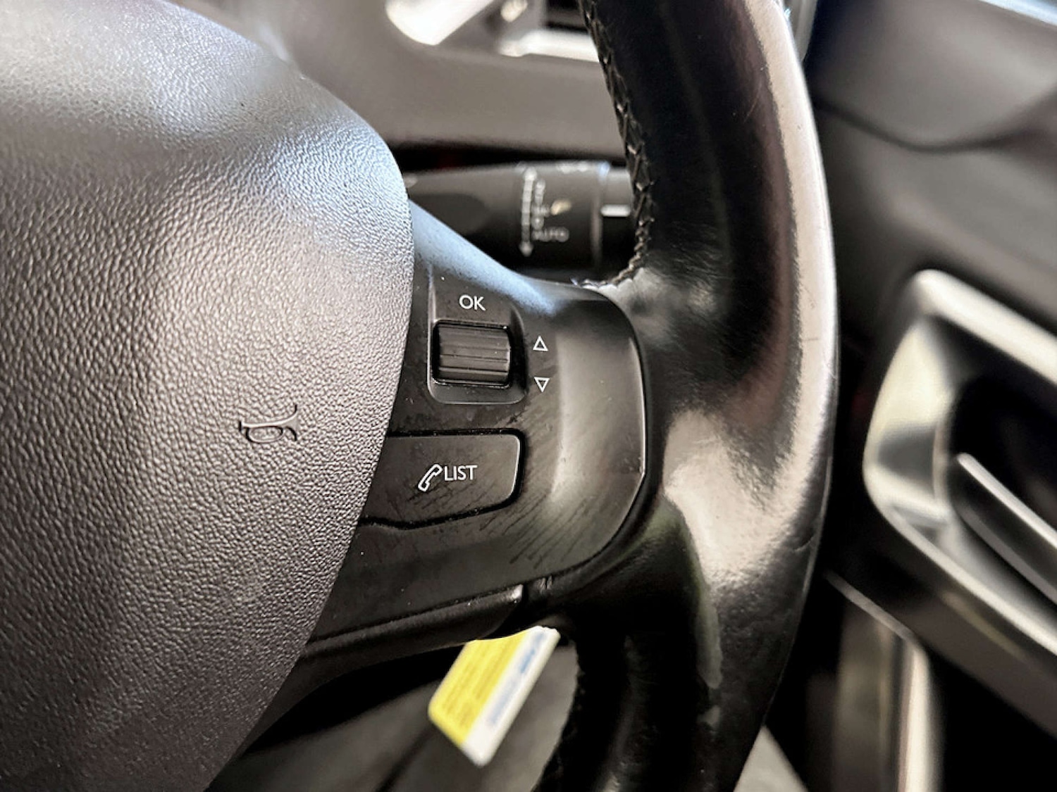 Used Peugeot 2008 2018 for sale - 77328559: Photo 19