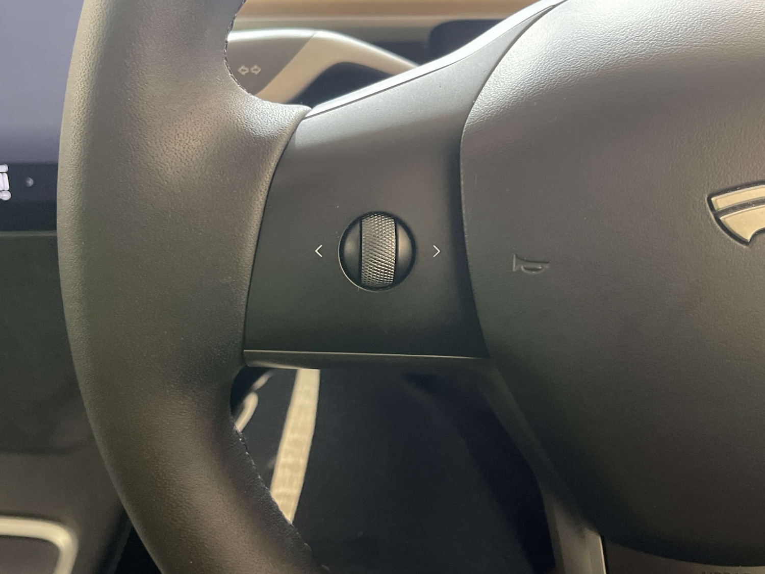 Used Tesla Model Y 2023 for sale - 77850675: Photo 19