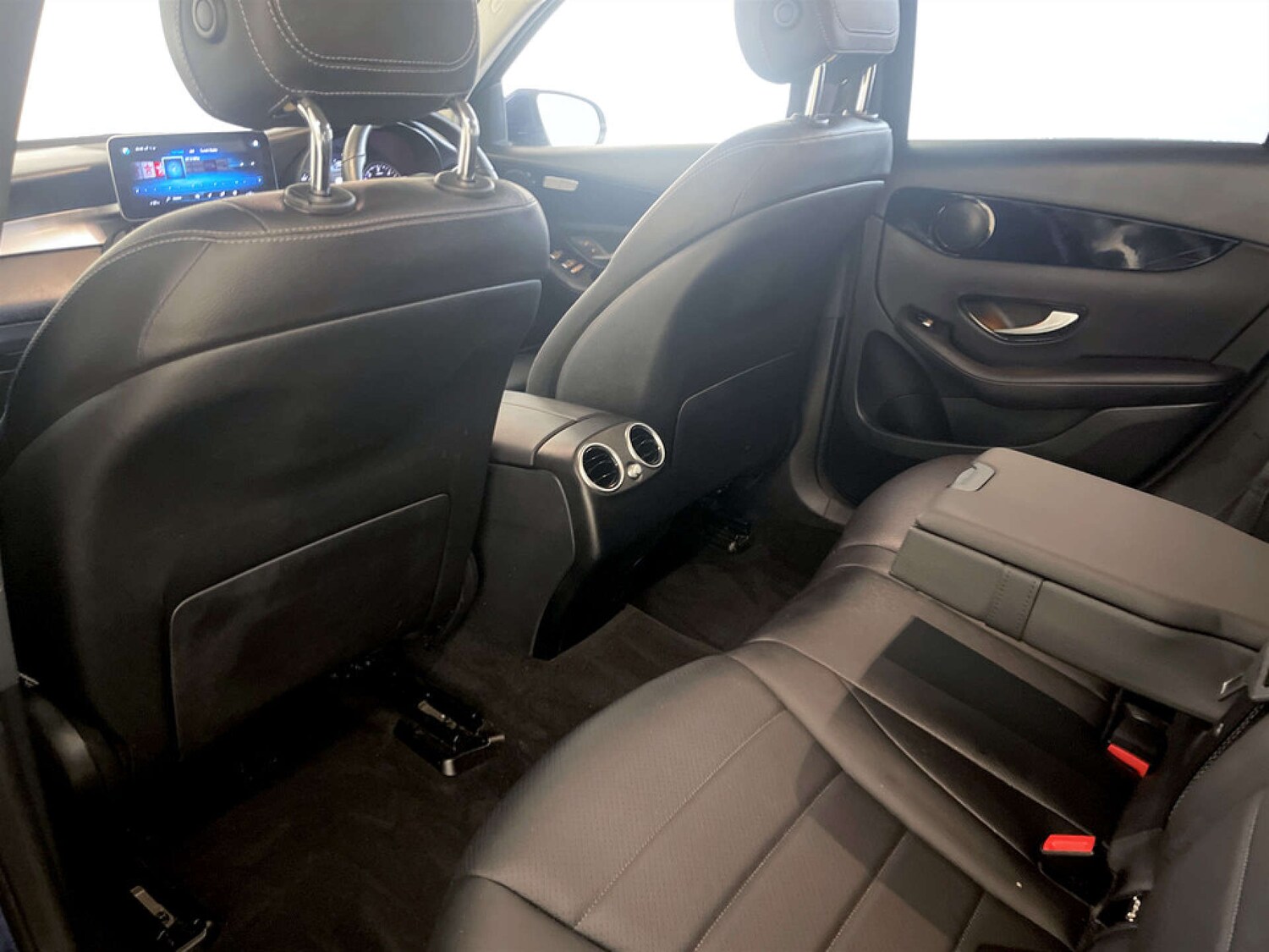 Used Mercedes-Benz GLC 2019 for sale - 77531862: Photo 14