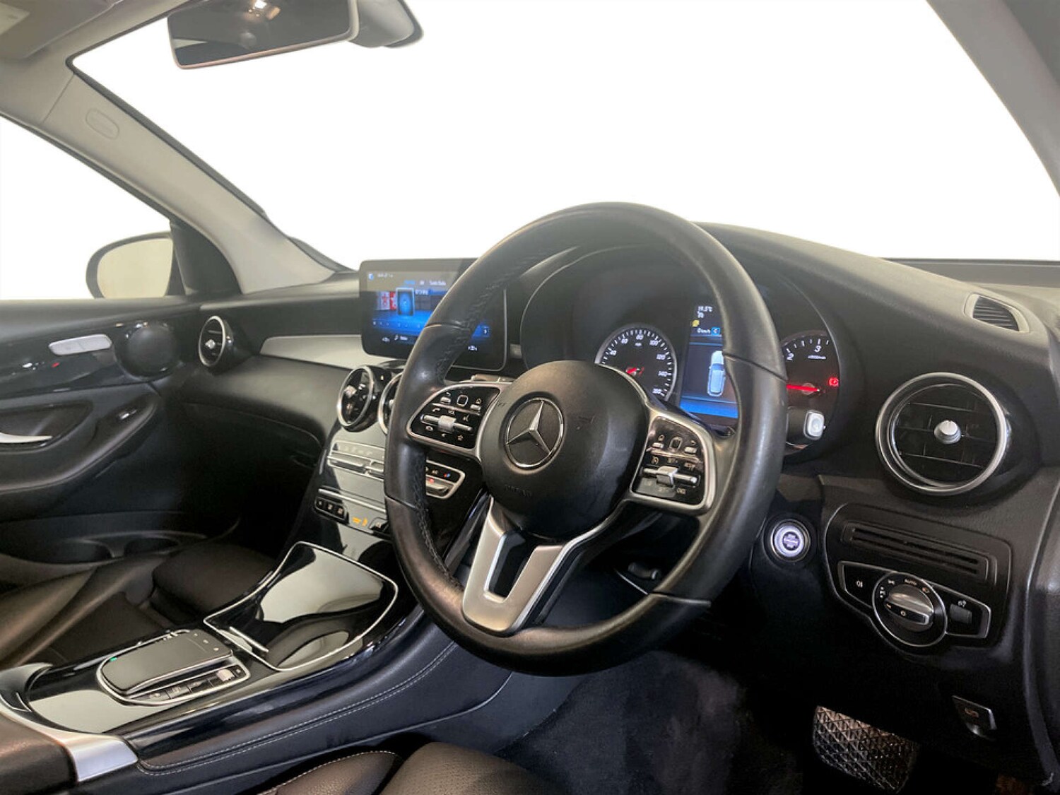 Used Mercedes-Benz GLC 2019 for sale - 77531862: Photo 15