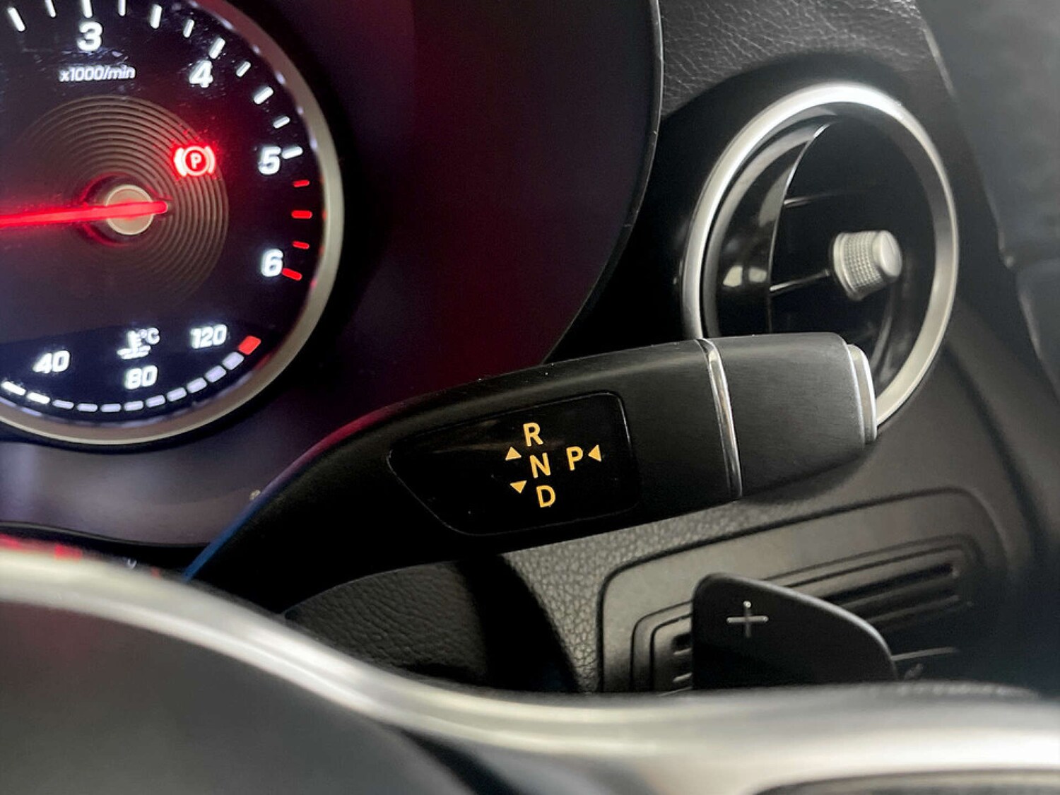 Used Mercedes-Benz GLC 2019 for sale - 77531862: Photo 20