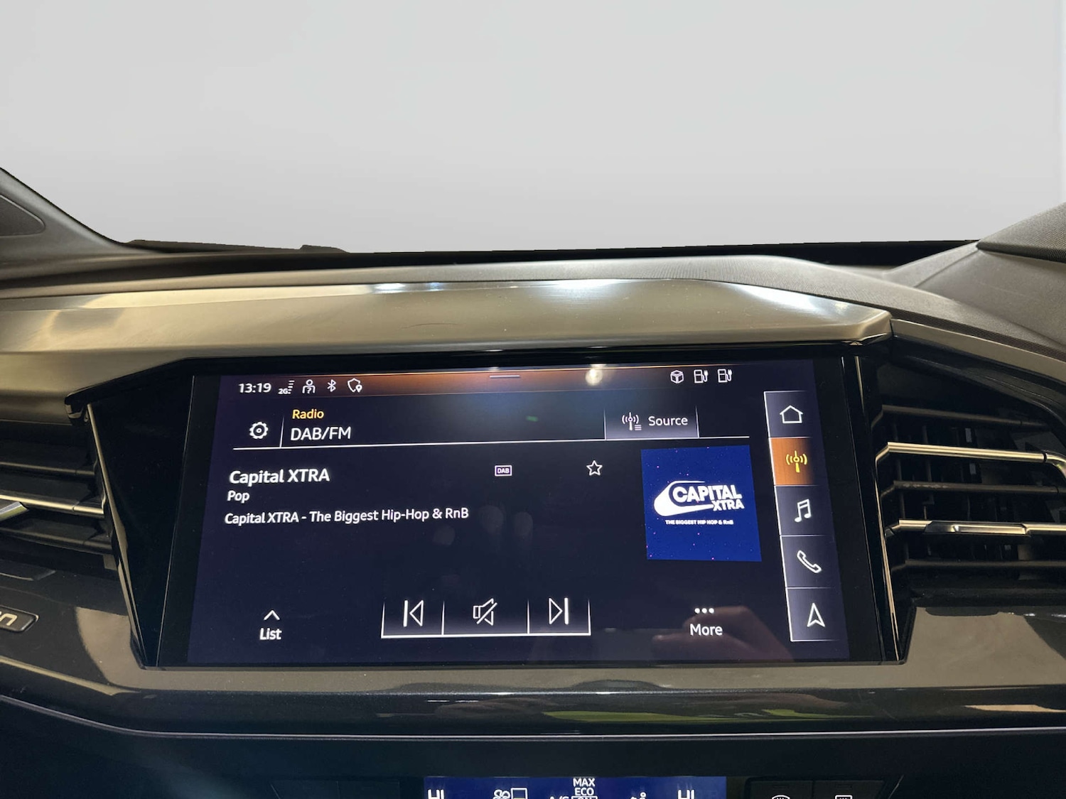 Used Audi Q4 e-tron 2023 for sale - 77953381: Photo 21