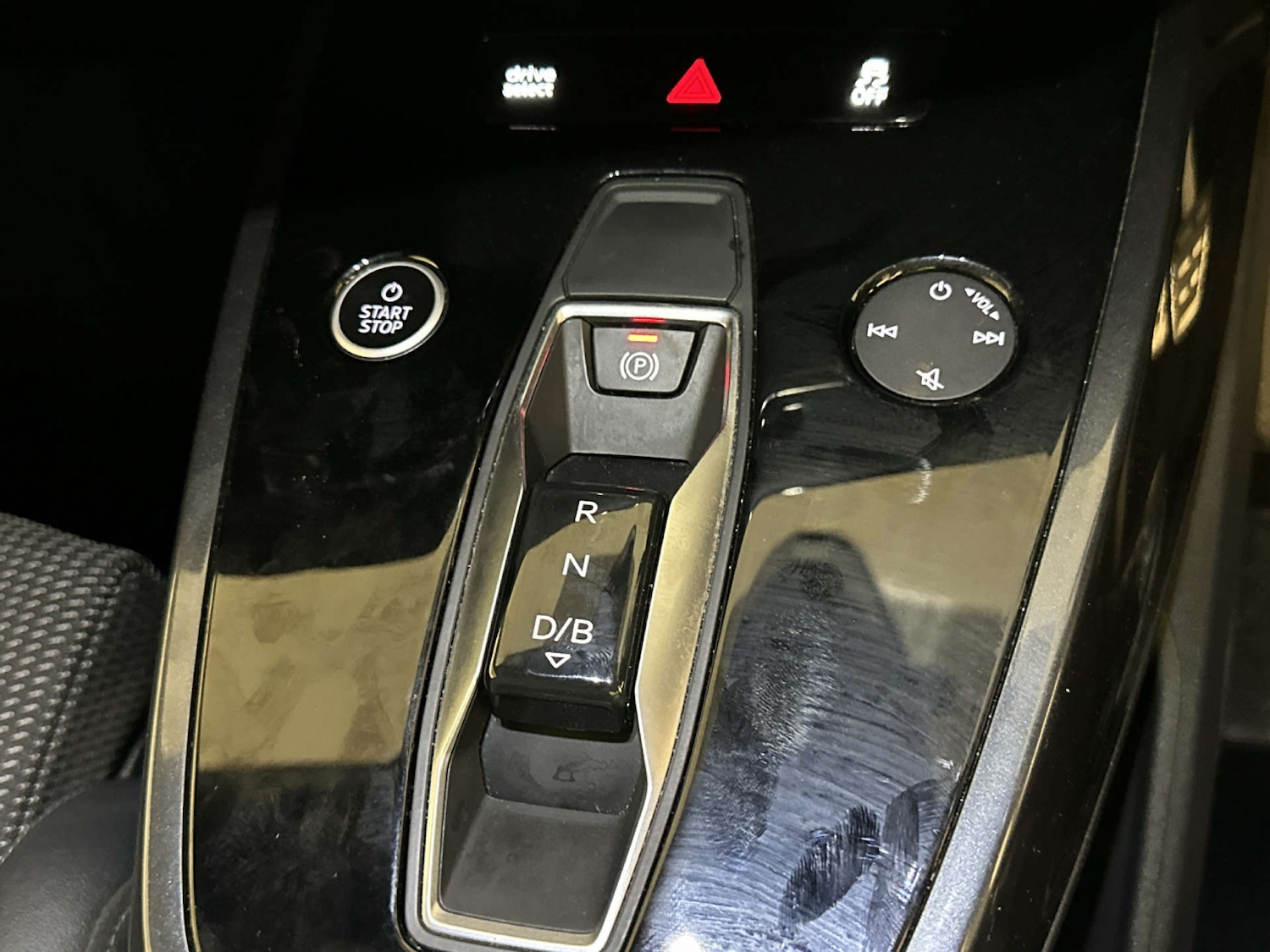 Used Audi Q4 e-tron 2023 for sale - 77953381: Photo 25