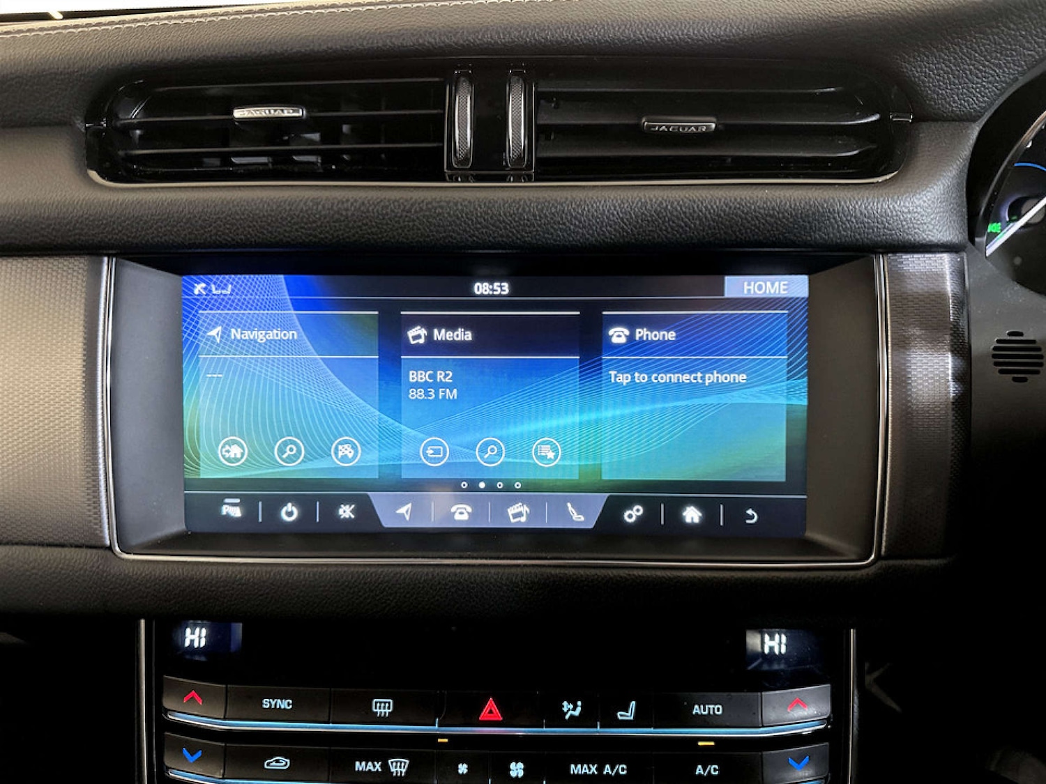 Used Jaguar XF 2019 for sale - 77249213: Photo 23