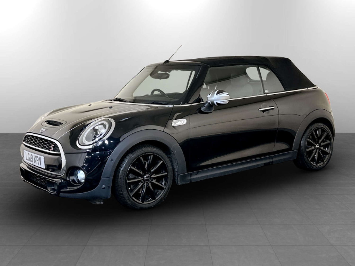 Used MINI Convertible 2019 for sale - 77245602: Photo 6
