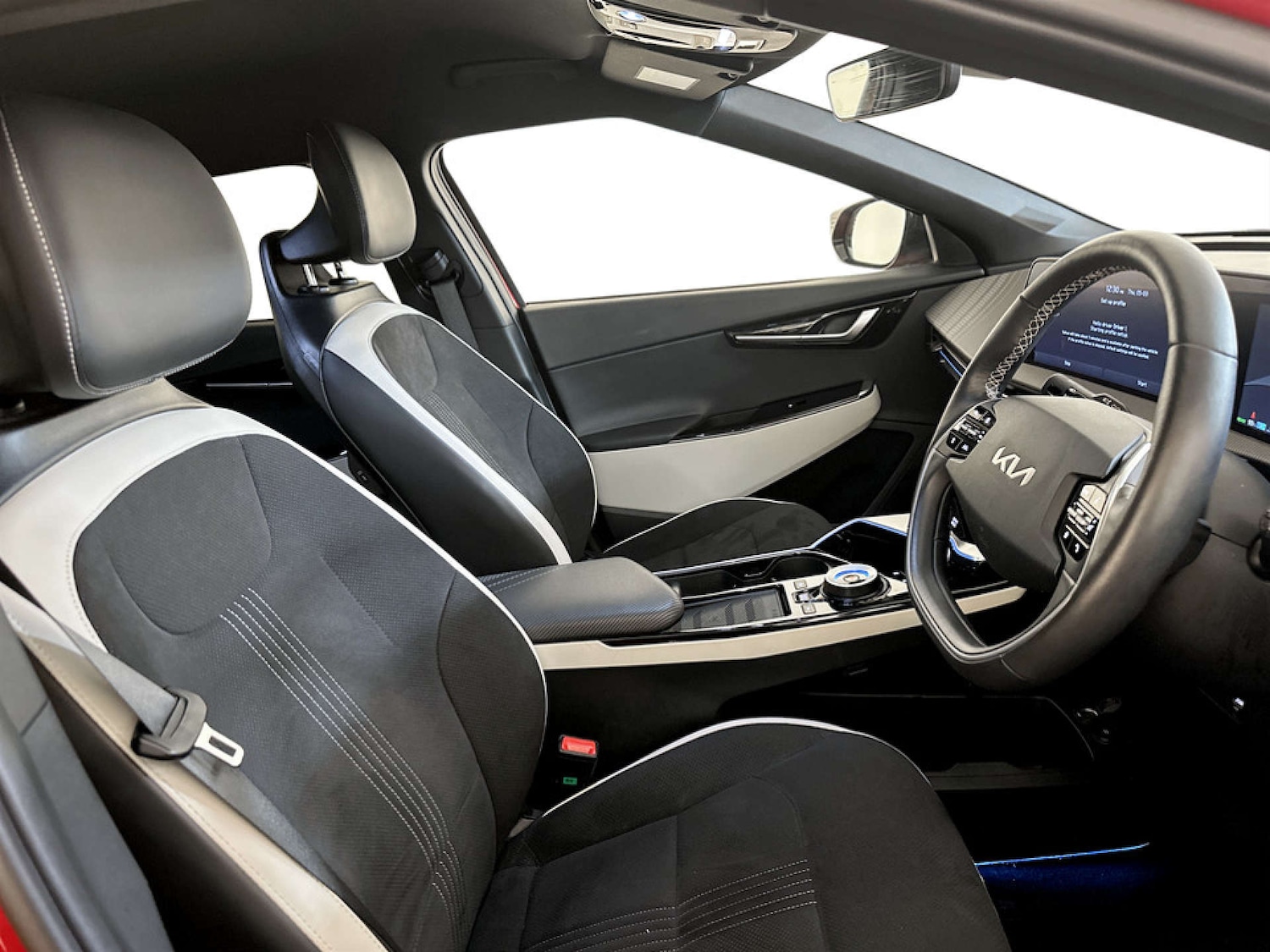 Used Kia EV6 2023 for sale - 77765782: Photo 13