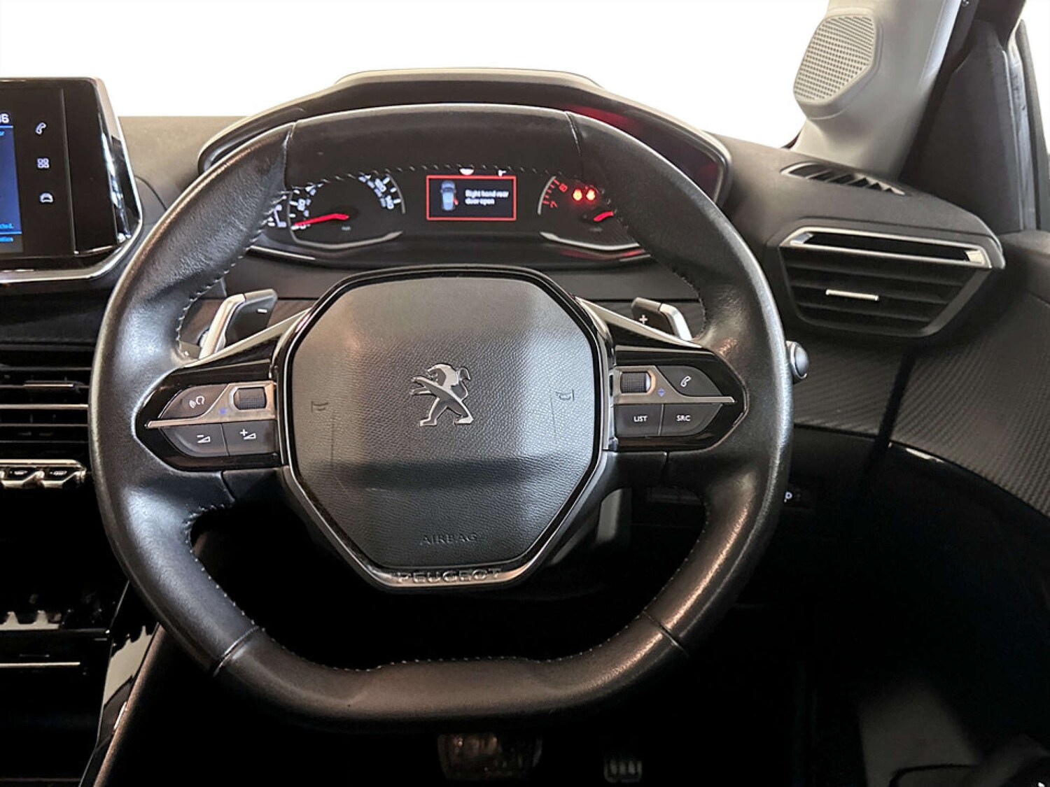 Used Peugeot 208 2020 for sale - 77667902: Photo 16